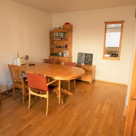 Apartament Cozy on the Strip Reykjavík Zewnętrze zdjęcie